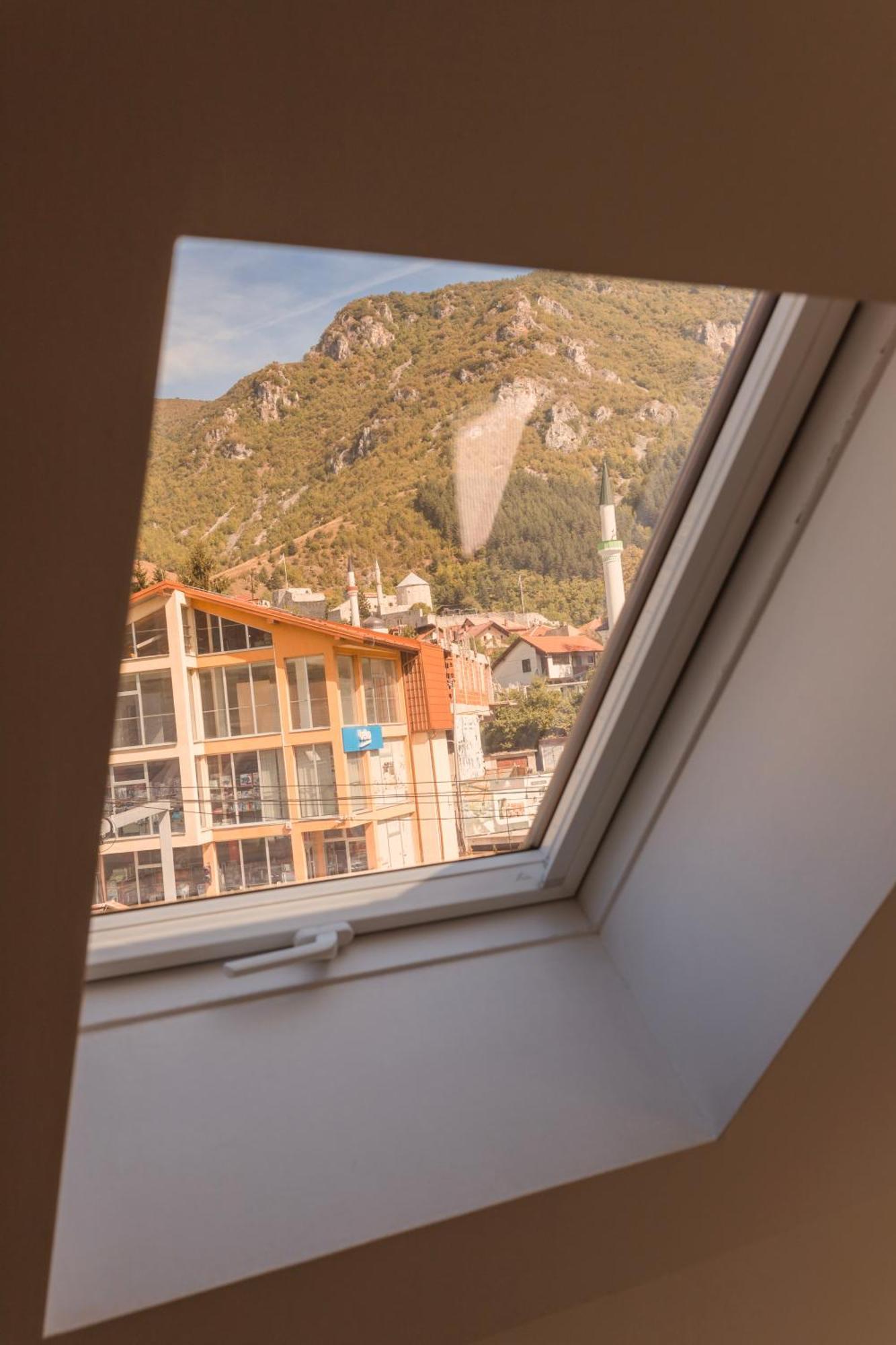 Downtown Apartment Travnik Eksteriør billede